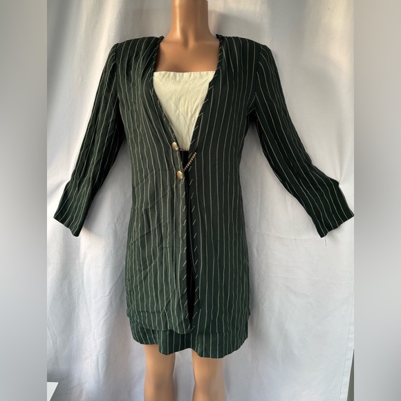 VTG I.S.B. INC. WOMEN'S SZ 10 elegant STRIPED dress green and white. - Picture 1 of 11